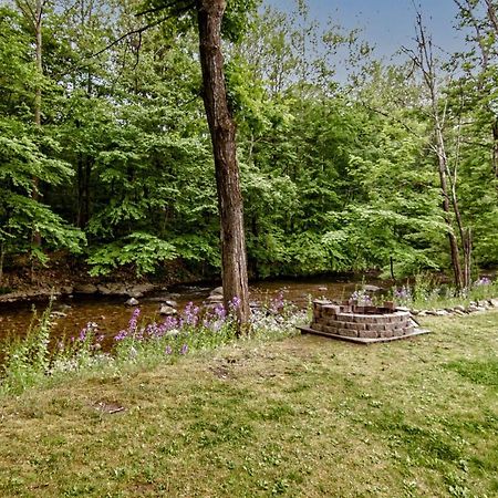 Cabin By The Creek With Private Creek Access Tannersville Εξωτερικό φωτογραφία