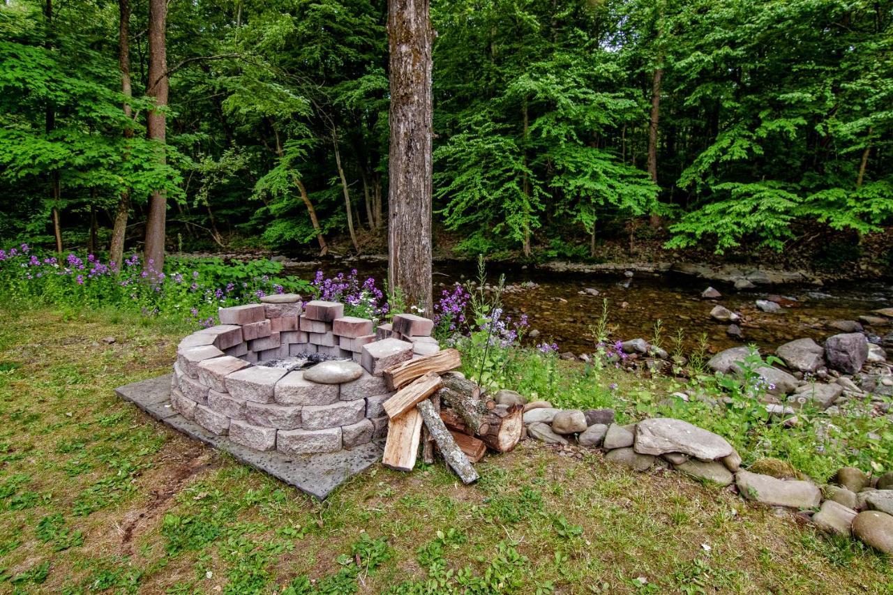 Cabin By The Creek With Private Creek Access Tannersville Εξωτερικό φωτογραφία