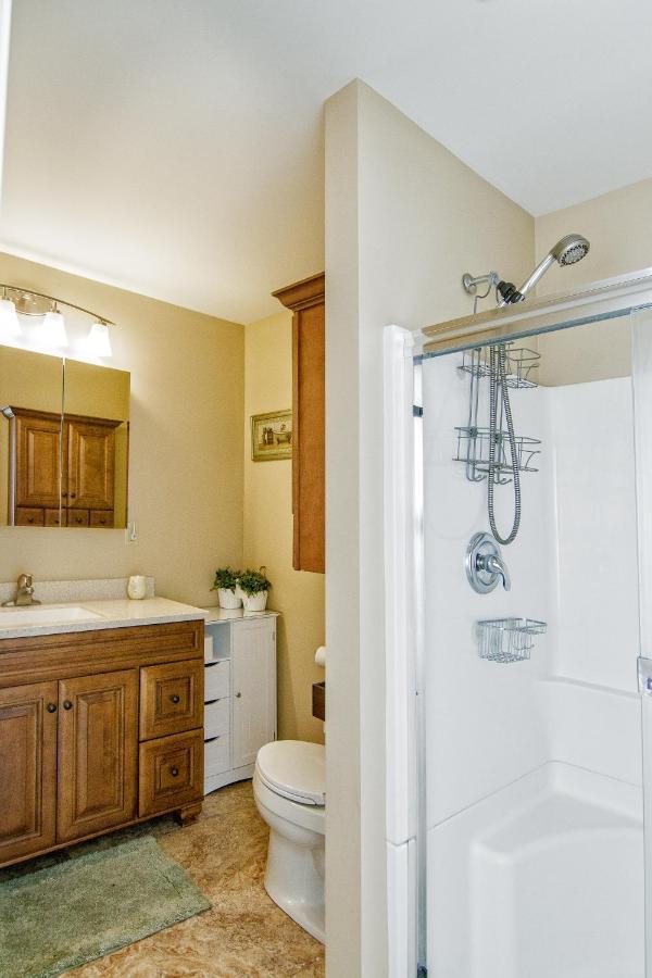 Cabin By The Creek With Private Creek Access Tannersville Εξωτερικό φωτογραφία