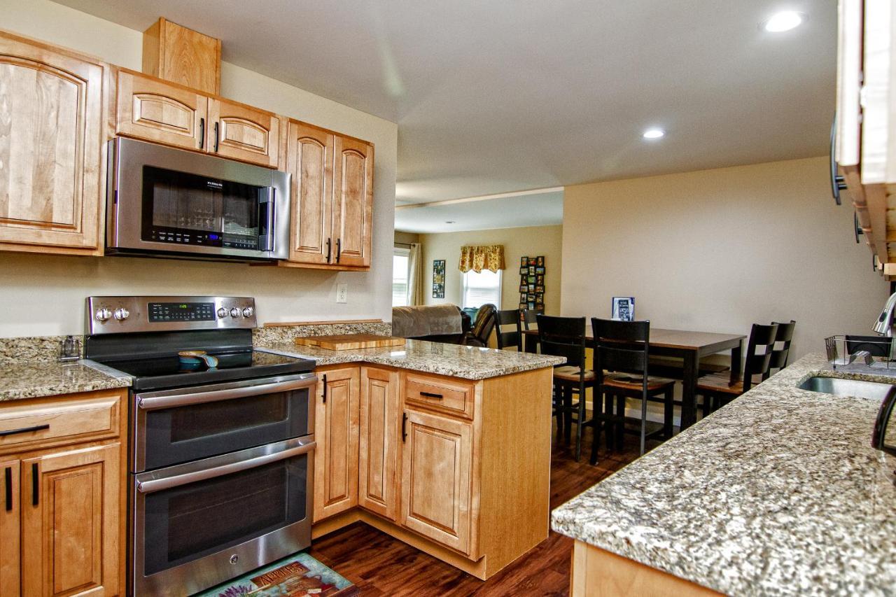 Cabin By The Creek With Private Creek Access Tannersville Εξωτερικό φωτογραφία